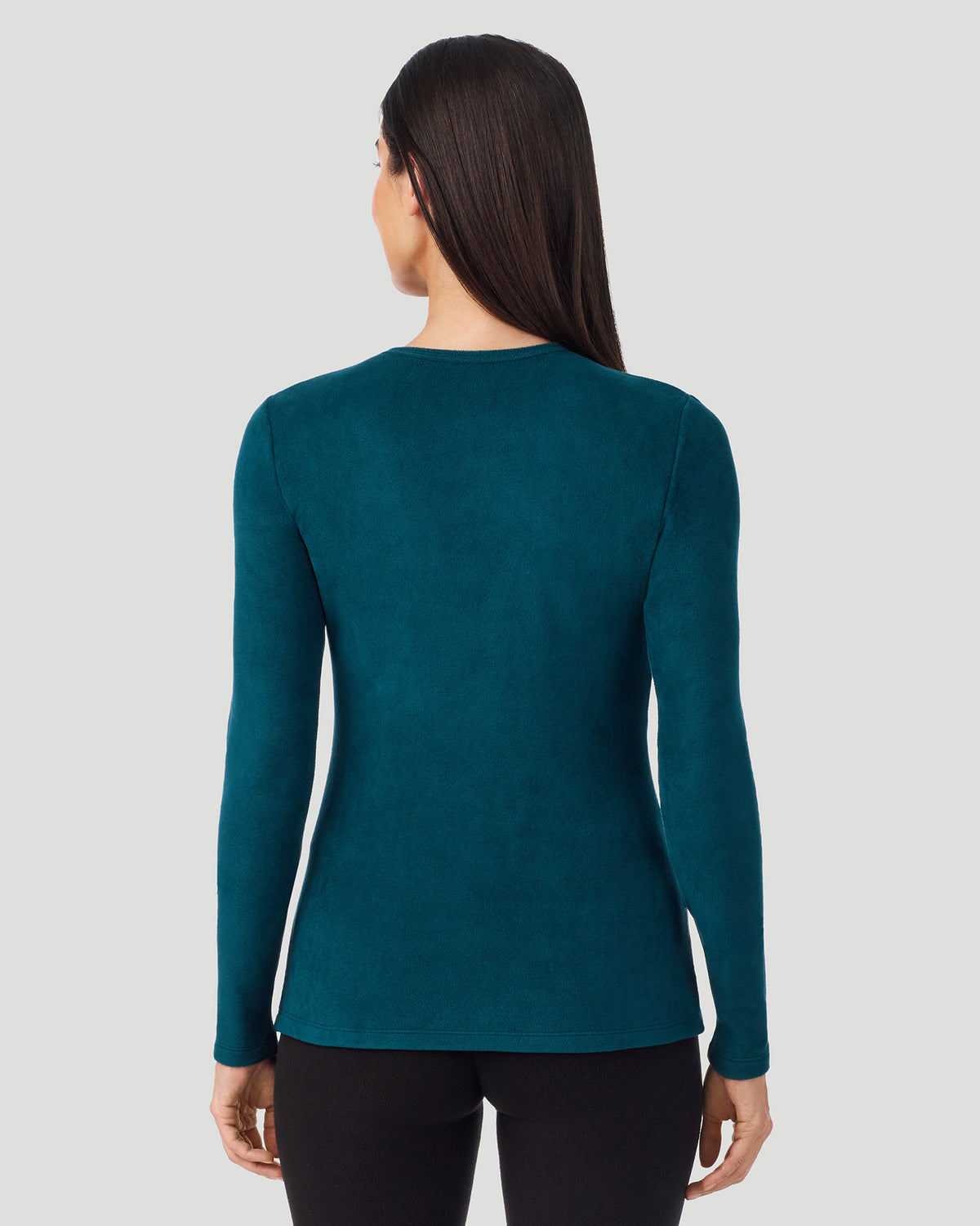 Deep Emerald; Model is wearing a size S. She is 5’9”, Bust 34.5”, Waist 25”, Hips 36.5”. @A lady wearing Deep Emerald Fleecewear with Stretch Long Sleeve Crew in a back view closer look