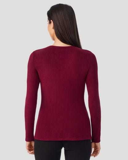 A lady wearing Bordeaux Fleecewear with Stretch Long Sleeve Crew in a back view closer look