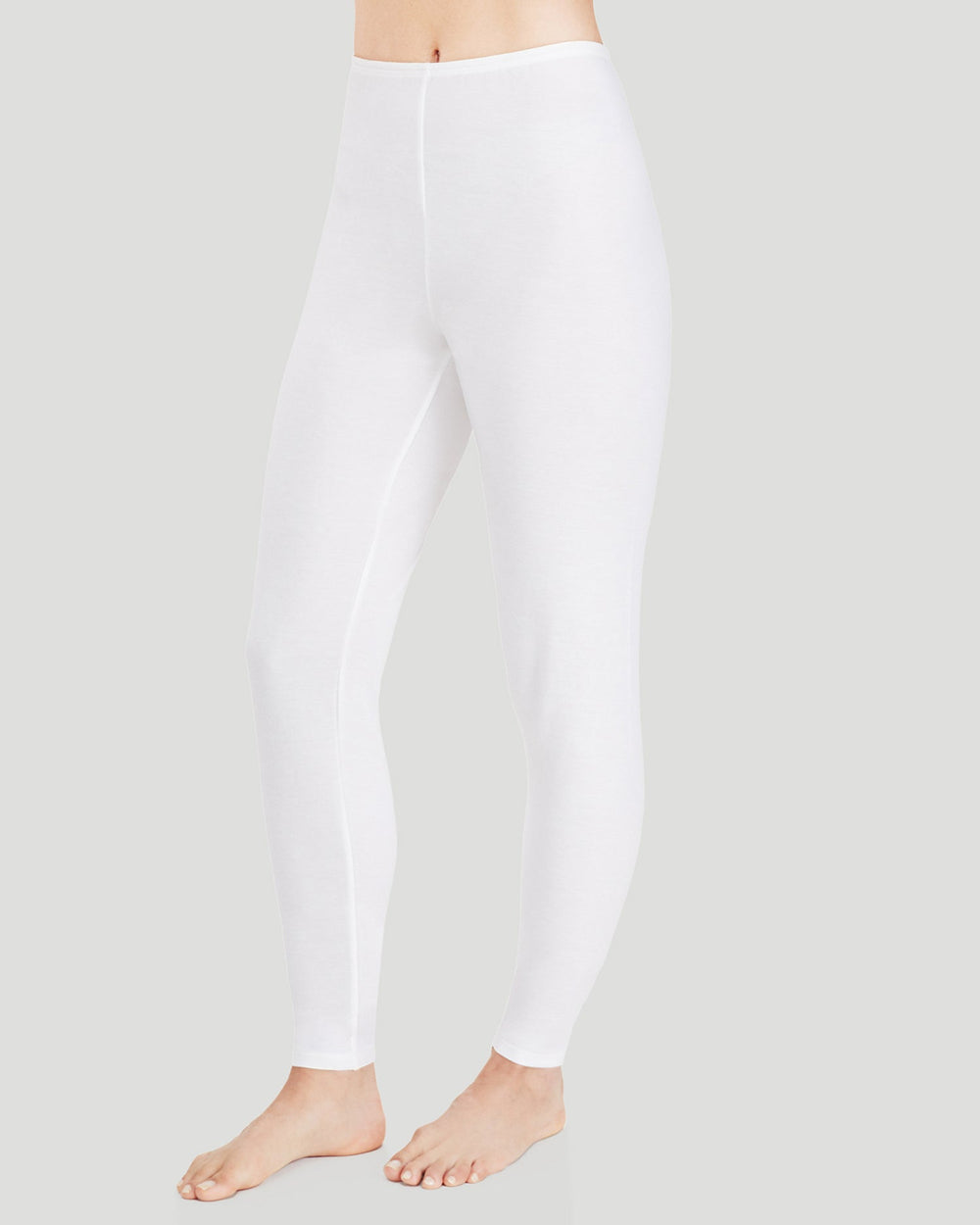 A lady wearing Softwear Legging in White
