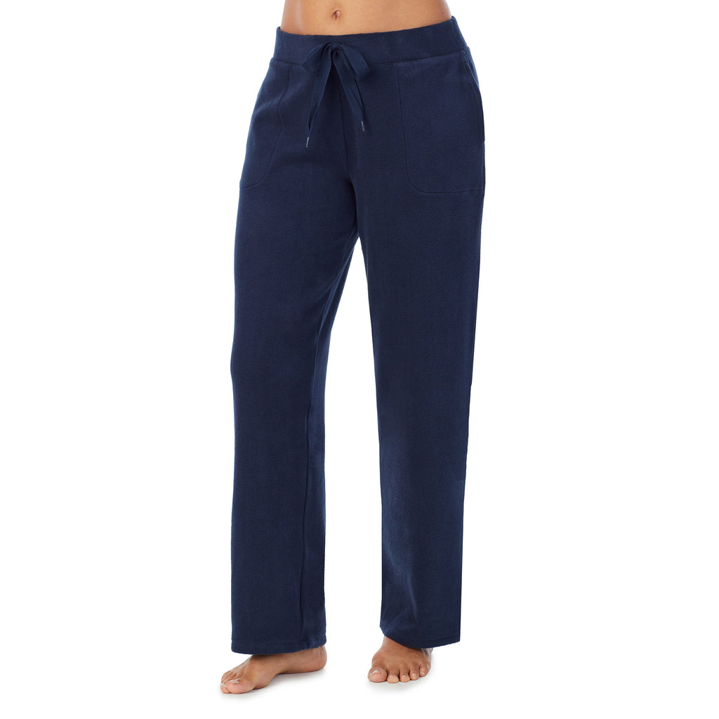 A lady wearing Fleecewear With Stretch Lounge Pant in Navy Blazer  