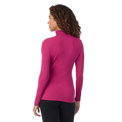 Deep Fuchsia; Model is wearing size S. She is 5’9”, Bust 34”, Waist 23”, Hips 35”.@A lady wearing ultramarine long sleeve deep fuchsia softwear with stretch top.