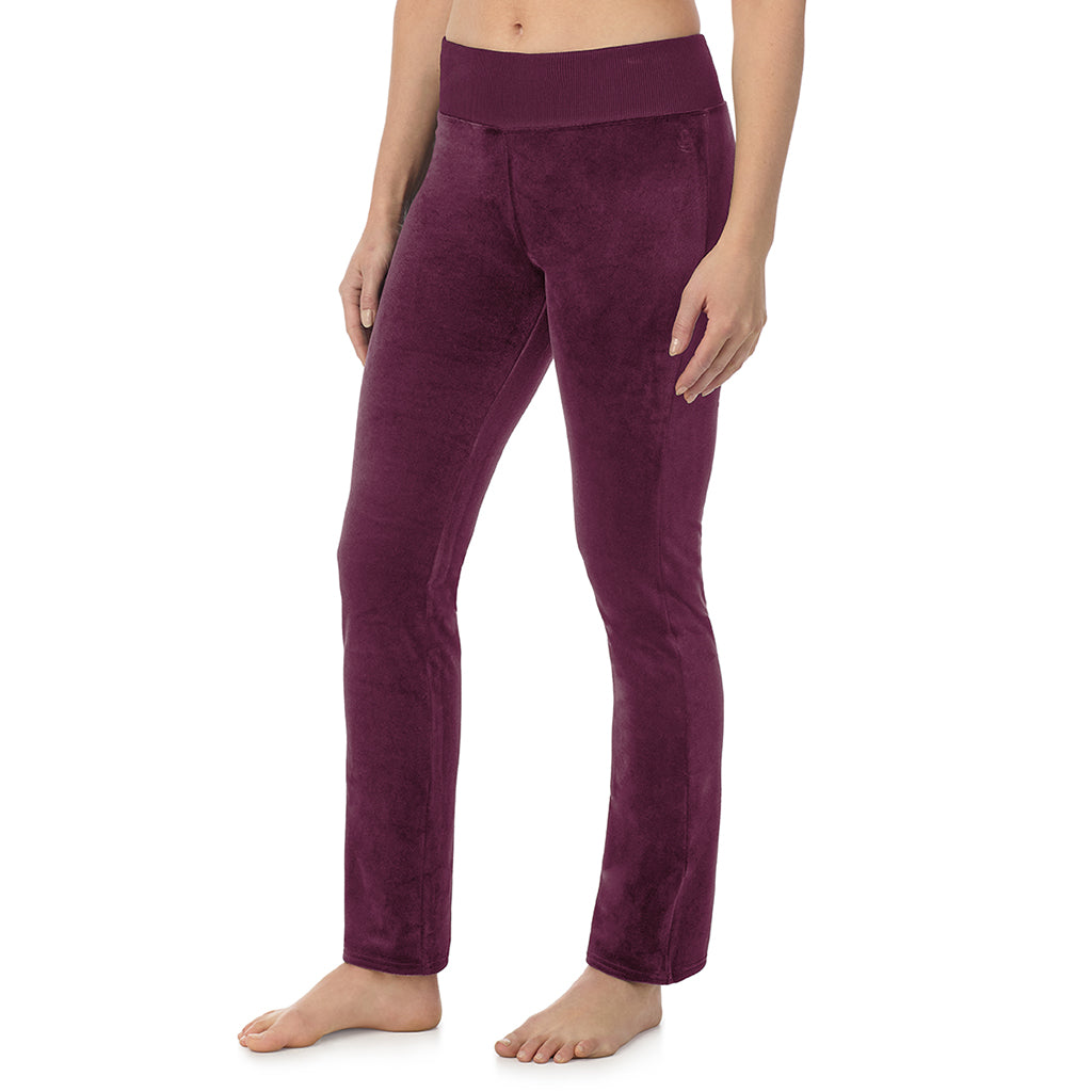 Purple Beet; Model is wearing a size S. She is 5’9”, Bust 34”, Waist 25”, Hips 36”@ A Lady is wearing Purple Beet Stretch Velour Boot Cut Legging