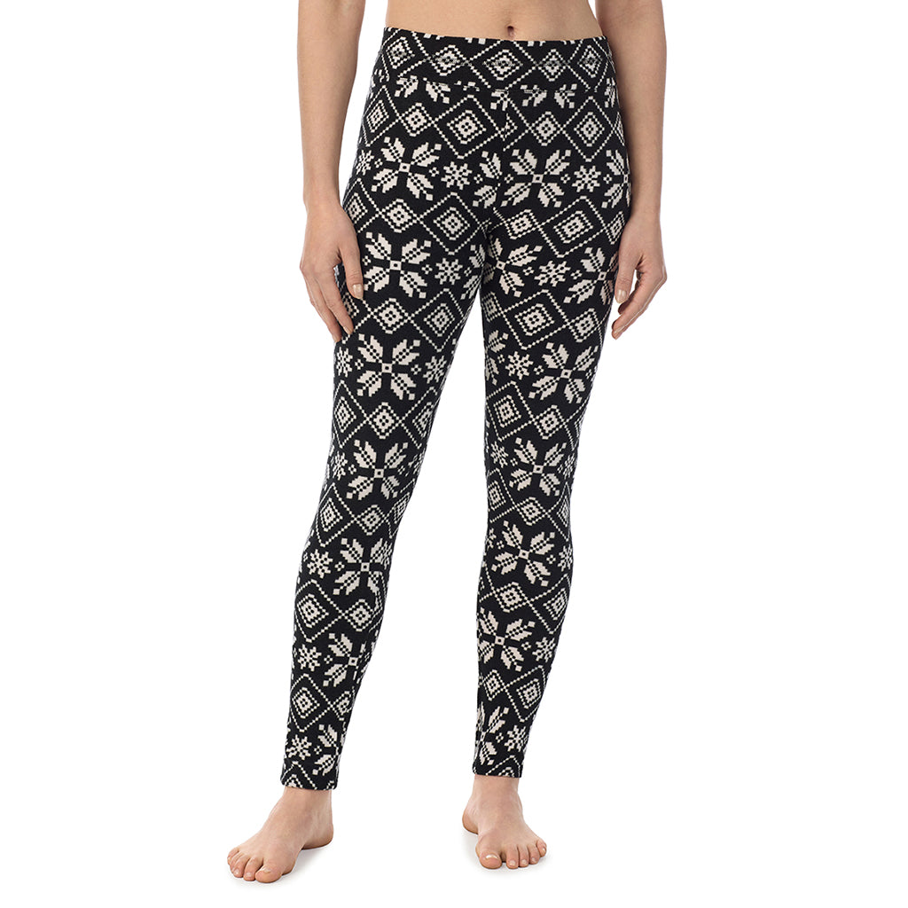 Black White Snowflake; Model is wearing a size S. She is 5’9”, Bust 34”, Waist 25”, Hips 36”@ A Lady is wearing a Black White Snowflake Fleecewear With Stretch Legging