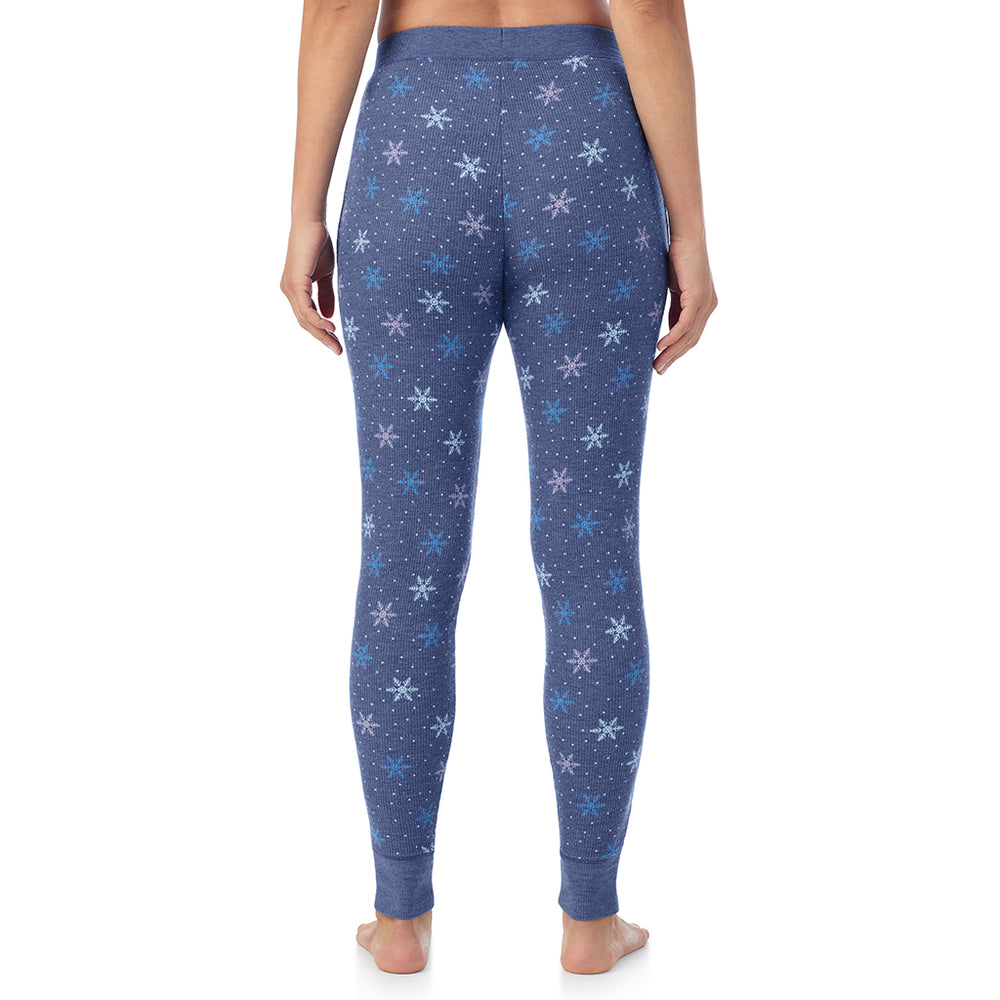 A Lady is wearing Cozy Stretch Thermal Legging