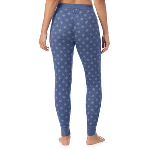  A Lady is wearing Cozy Stretch Thermal Legging