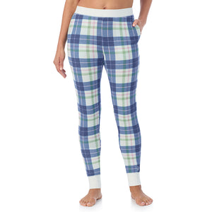  A Lady is wearing Cozy Stretch Thermal Legging