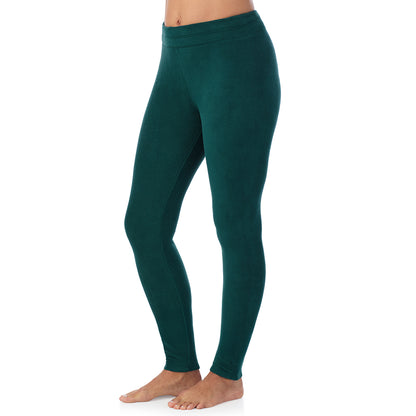 Dark Pine;Model is wearing size S. She is 5'11.5", Bust 34", Waist 26", Hips 37".@A lady wearing fleecewear with stretch legging