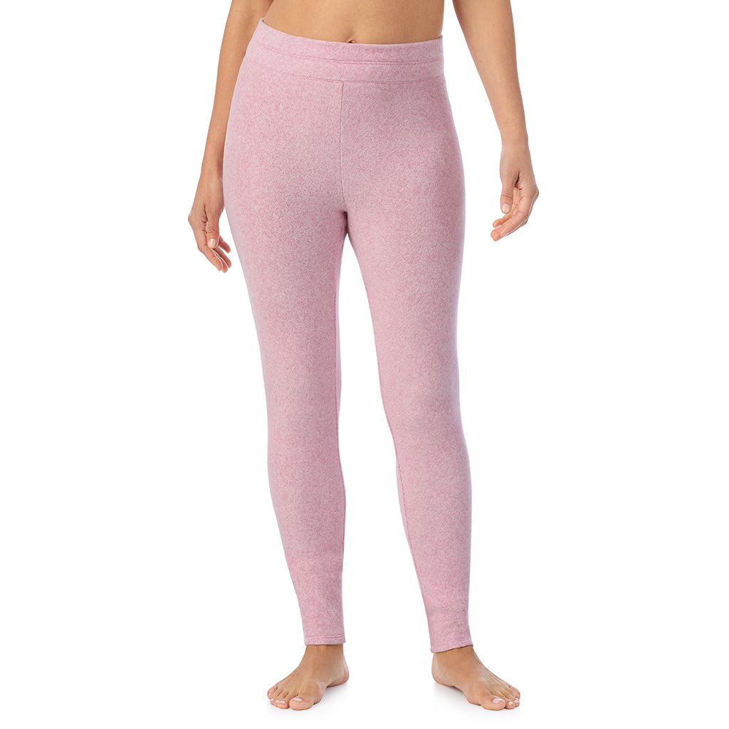 A lady wearing fleecewear with stretch legging