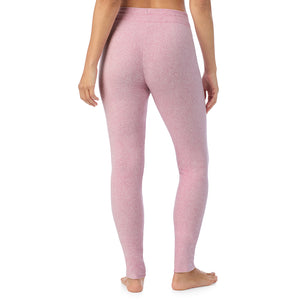 A lady wearing fleecewear with stretch legging