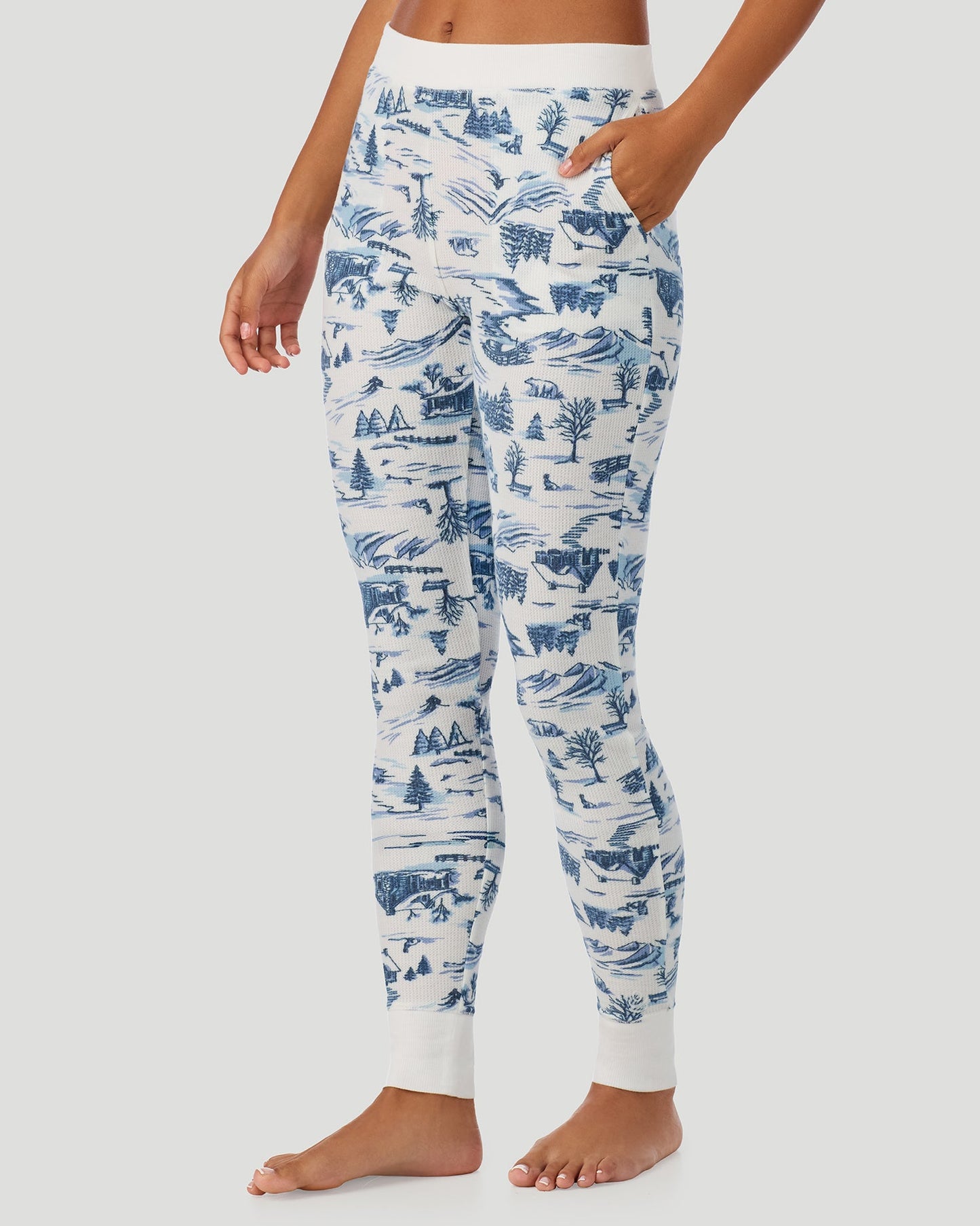 Blue Winter Toile;@A lady wearing Cozy Stretch Thermal Legging in Blue Winter Toile