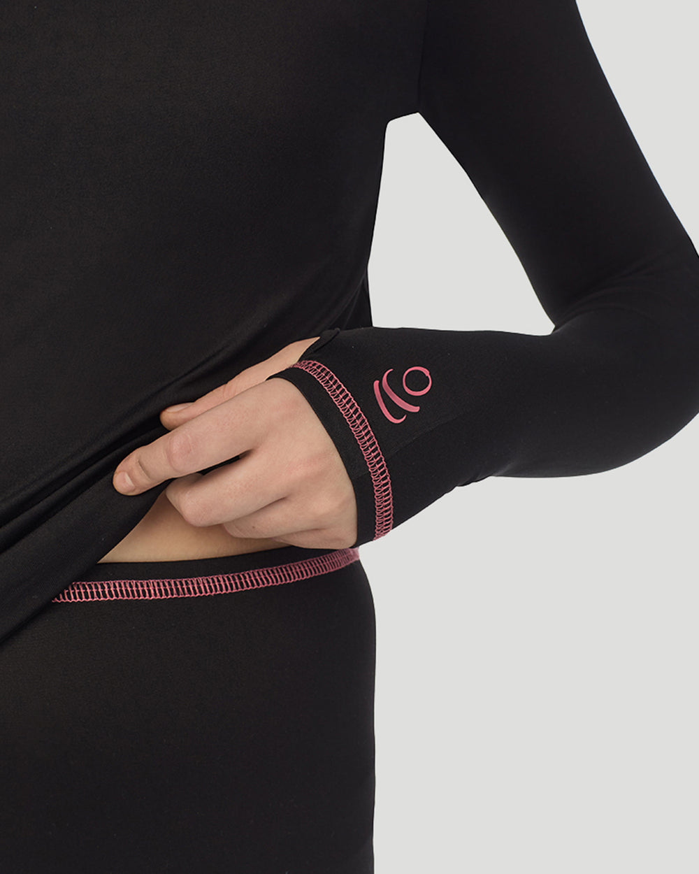 Girls Comfortech black Stretch Poly 2 pc. Long Sleeve Crew & Pant Set !92% Polyester, 8% Spandex!