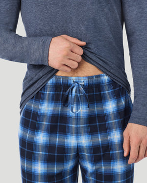 A Man is wearing Navy Spacedye/Navy Blazer Plaid Mens Classic Long Sleeve Crew and Pajama Pant 2-Pc Set in a front view detail close up look