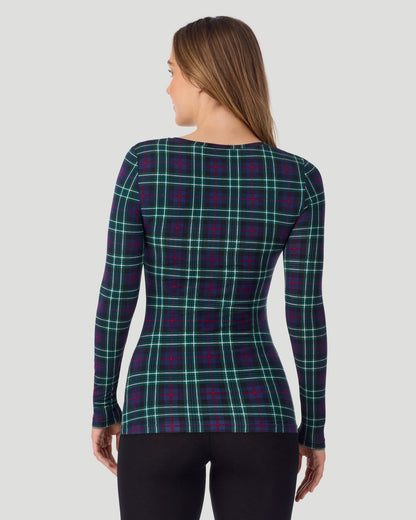 A lady wearing Softwear With Stretch Long Sleeve V-Neck in Blackwatch Plaid 