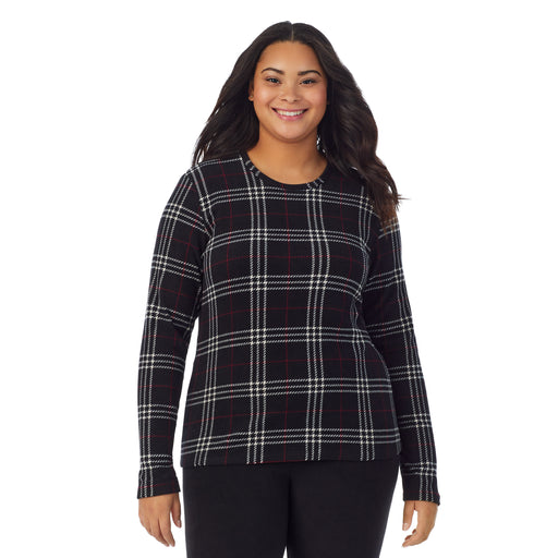 Black Plaid;'Model is wearing size 1X. She is 5’11”, Bust 36”, Waist 36.5”, Hips 47.5”.@A lady wearing black plaid fleecewear with stretch long sleeve crew plus.