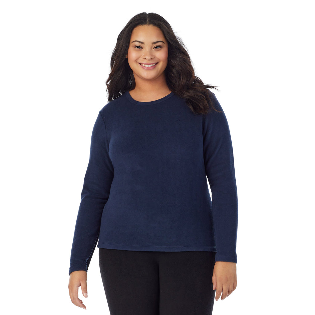 A lady wearing Fleecewear With Stretch Long Sleeve Crew PLUS in Navy Blazer  