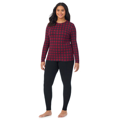 Cabernet Buffalo Check; Model is wearing size 1X. She is 5'11", Bust 36", Waist 36.5", Hips 47.5". @A lady wearing a cabernet buffalo check long sleeve crew plus.