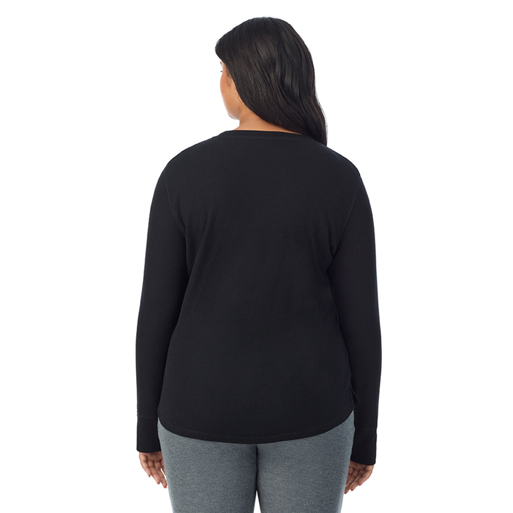 Black; Model is wearing size 1X. She is 5'11", Bust 36", Waist 36.5", Hips 47.5"@ A Lady is wearing Black Cozy Stretch Thermal Long Sleeve Crew PLUS