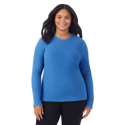Blue Comet;Model is wearing size 1X. She is 5'11", Bust 36", Waist 36.5", Hips 47.5".@A lady wearing Blue Comet fleecewear with stretch long sleeve crew plus.