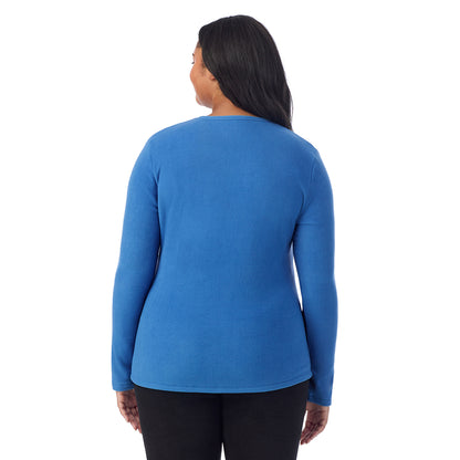 Blue Comet;Model is wearing size 1X. She is 5'11", Bust 36", Waist 36.5", Hips 47.5".@A lady wearing Blue Comet fleecewear with stretch long sleeve crew plus.
