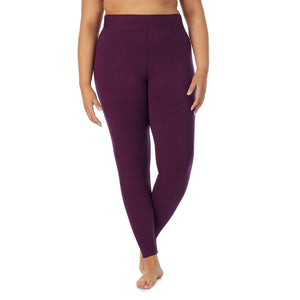 A lady wearing Ultra Cozy Legging PLUS
