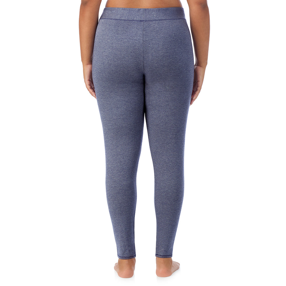 A lady wearing Ultra Cozy Legging PLUS