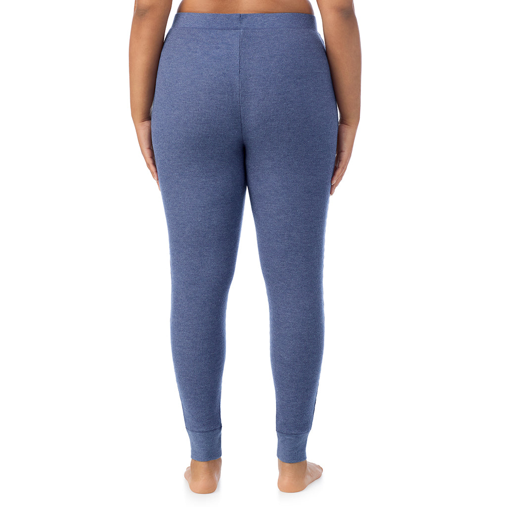  A Lady is wearing a Cozy Stretch Thermal Legging PLUS