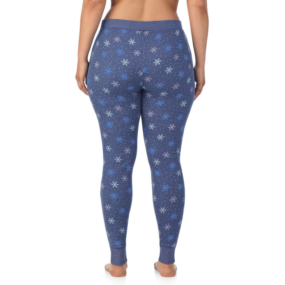 A Lady is wearing a Cozy Stretch Thermal Legging PLUS