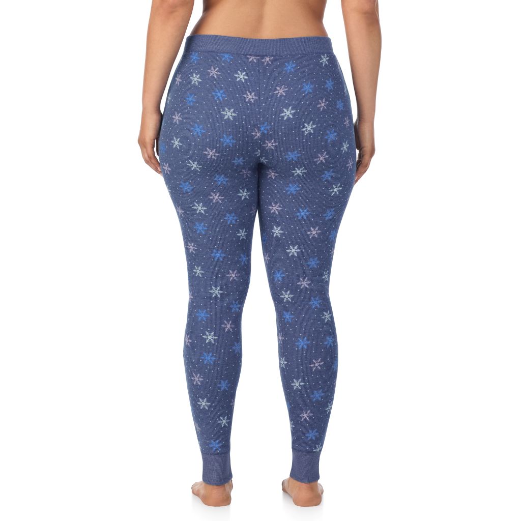  A Lady is wearing a Cozy Stretch Thermal Legging PLUS