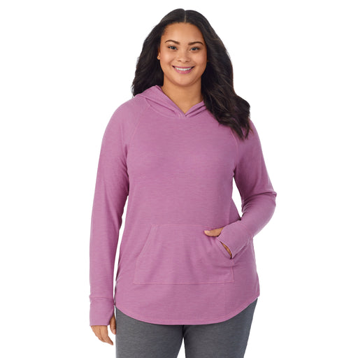 Mulberry Mist Heather; Model is wearing size 1X. She is 5’11”, Bust 36”, Waist 36.5”, Hips 47.5”. @A lady wearing a Mulberry Mist Heather long sleeve hoodie tunic plus.