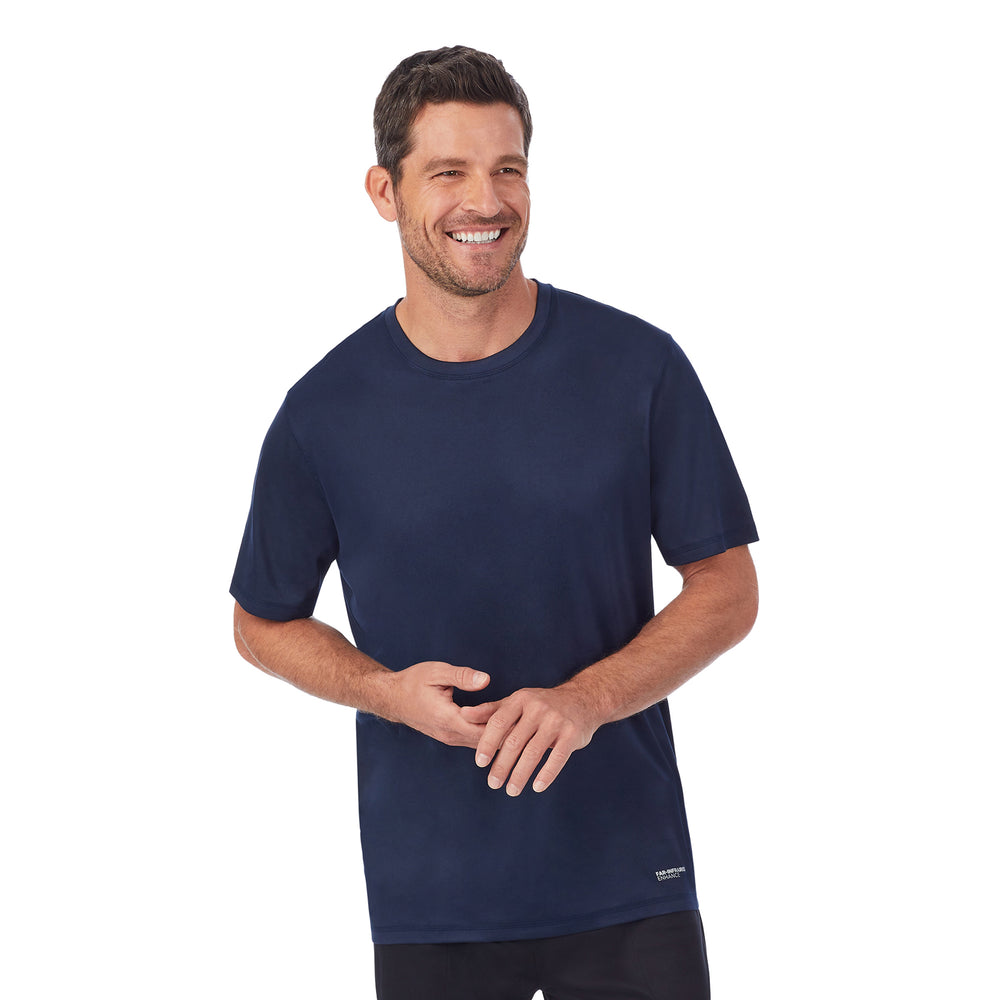 A wearing Far-Infrared Enhance Sleep Short with navy print