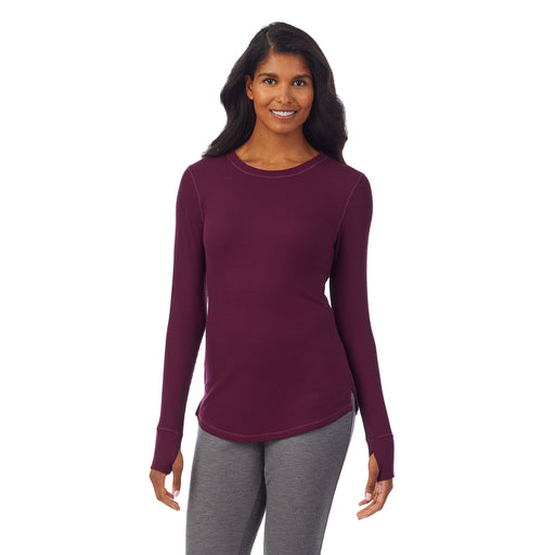  Cuddl Duds Womens Long Sleeve Top And Legging Bottom  Moisture Wicking Thermal Underwear Base Layer 2-Piece Set - Boysenberry  Purple