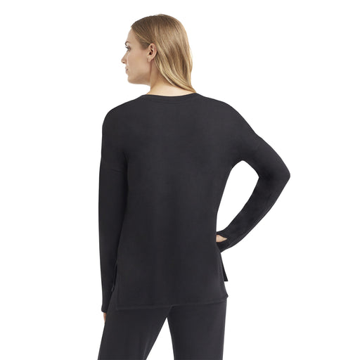 Black;Model is wearing size S. She is 5’9”, Bust 32”, Waist 25.5”, Hips 36”.@A lady wearing comfortwear long sleeve v-neck pullover.