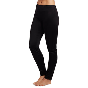 lower body of a model wearing black legging