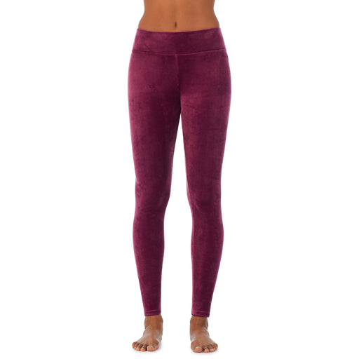 Grape; Model is wearing size S. She is 5’9”, Bust 32”, Waist 25.5”, Hips 36”.@a lady wearing grape legging