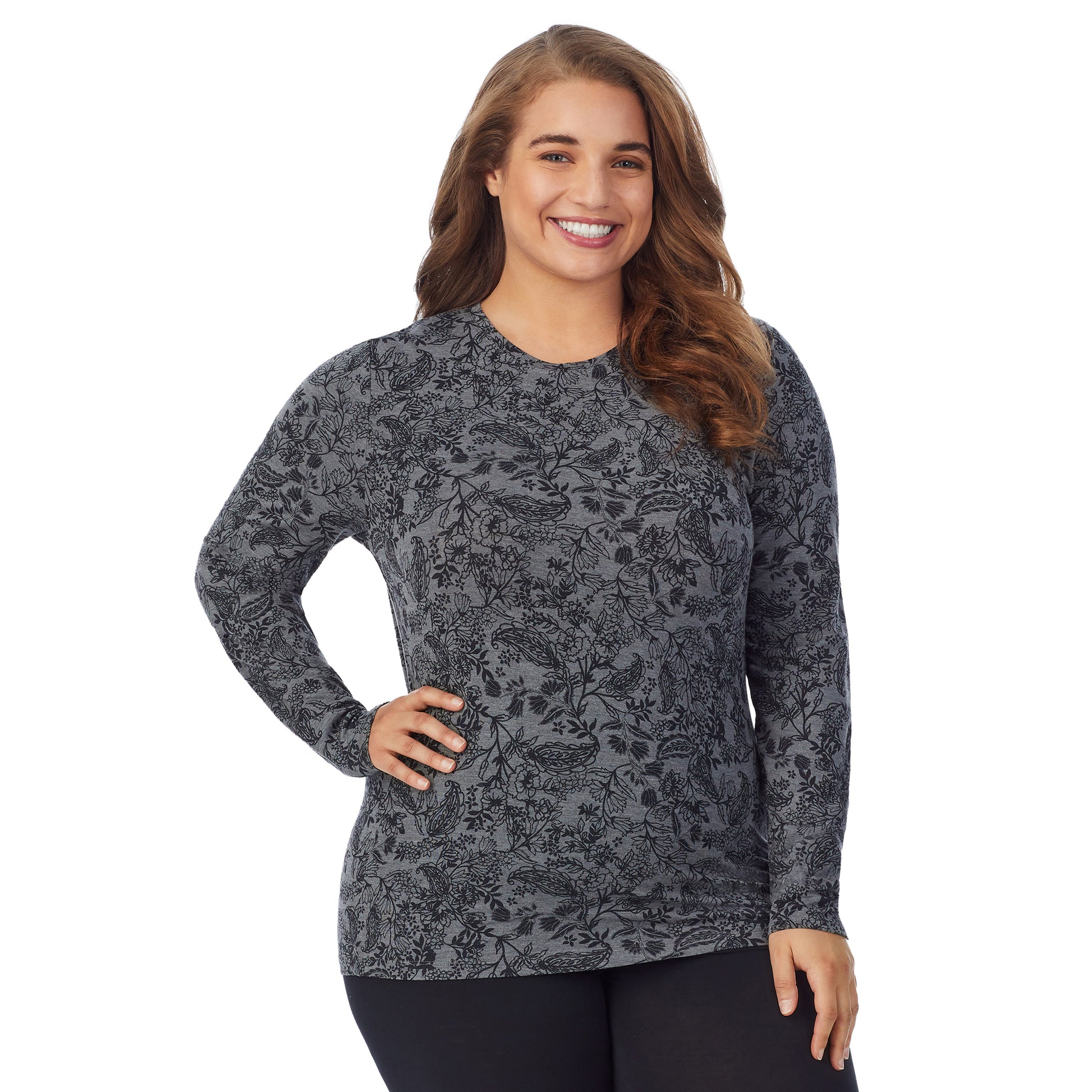 Heather Grey Paisley; Model is wearing size 1X. She is 5'7", Bust 42.5", Waist 34.5", Hips 46". @A lady wearing a heather grey paisley long sleeve stretch crew plus.