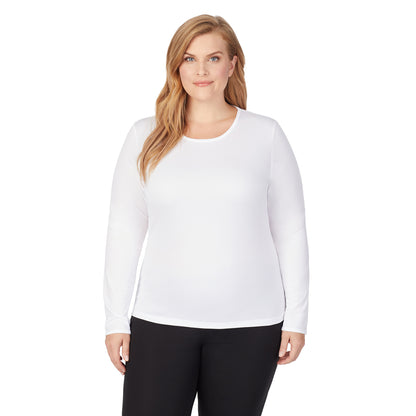 White; Model is wearing size 1X. She is 5'9", Bust 38", Waist 36", Hips 48.5".@upper body of A lady wearing white long sleeve crew top