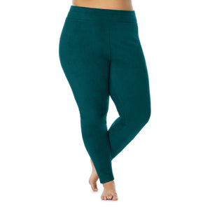 lower body of a lady wearing viridian green legging !59% Polyester, 35% Recycled Polyester, 6% Spandex !
